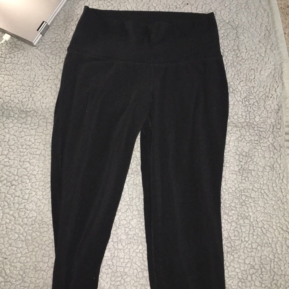 Size Medium leggings